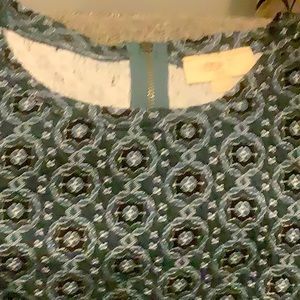 The loft, size XS worn once. Short sleeve, great pattern.